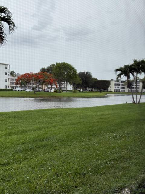 1046 Wolverton C, Boca Raton FL - photo 16 of 17