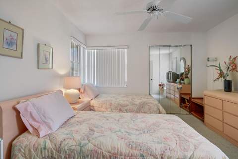 7610 Tahiti Lane #201, Lake Worth FL - photo 19 of 27