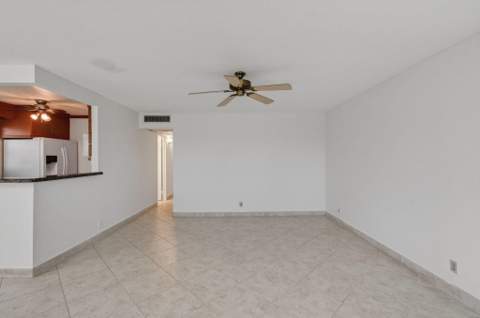 228 Brittany E, Delray Beach FL - photo 6 of 36