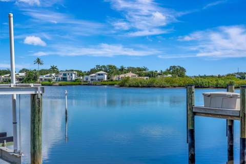 102 Victory Drive, Jupiter FL - photo 6 of 15