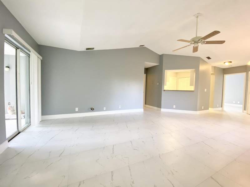 2 bedroom Condominium at 815 W Boynton Beach Boulevard #16-201, Casablanca Isles Condo, Boynton Beach — photo 5