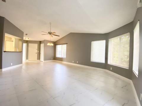 815 W Boynton Beach Boulevard #16-201, Boynton Beach FL - photo 7 of 37