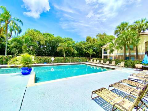 815 W Boynton Beach Boulevard #7-102, Boynton Beach FL - photo 24 of 36