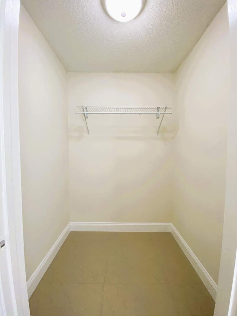 2 bedroom Condominium at 815 W Boynton Beach Boulevard #7-102, Casablanca Isles Condo, Boynton Beach — photo 4