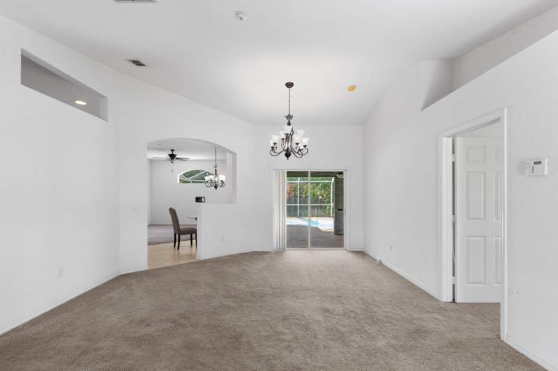 4 bedroom Single Family Residence at 1042 SW Janette Avenue, Port St Lucie Section 9, Port St. Lucie — photo 3