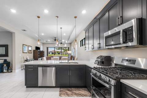 16070 Key Biscayne Lane, Westlake FL - photo 9 of 45