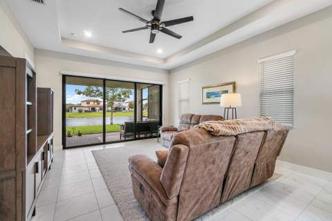 16070 Key Biscayne Lane, Westlake FL - photo 14 of 45