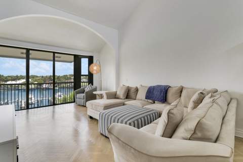 543 Bay Colony Drive #Slip 8, Juno Beach FL - photo 12 of 78