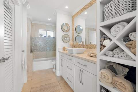 3851 N Ocean Boulevard #307-308, Gulf Stream FL - photo 19 of 27