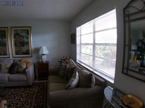 865 Flanders, Delray Beach FL - photo 8 of 48