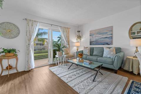 2855 S Garden Drive #211, Lake Worth FL - photo 10 of 27