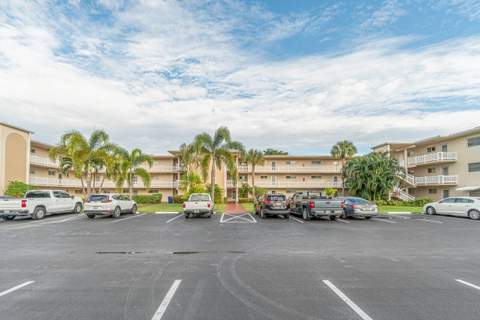 2855 S Garden Drive #211, Lake Worth FL - photo 24 of 27