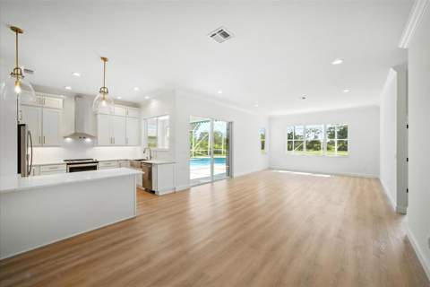 2781 SE Bluem Way, Port St. Lucie FL - photo 16 of 33