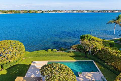 748 Island Drive, Palm Beach FL - photo 9 of 24
