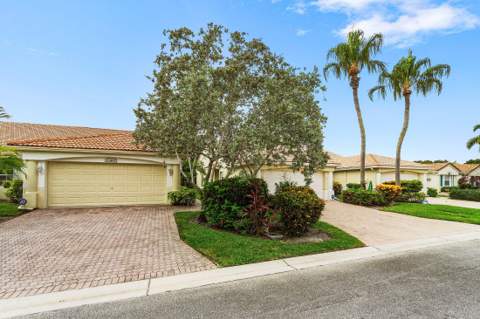 15465 Lake Gardenia Place, Delray Beach FL - photo 8 of 46