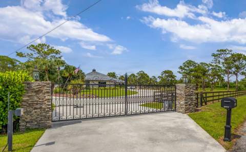 11085 86th Street, West Palm Beach FL - photo 6 of 59