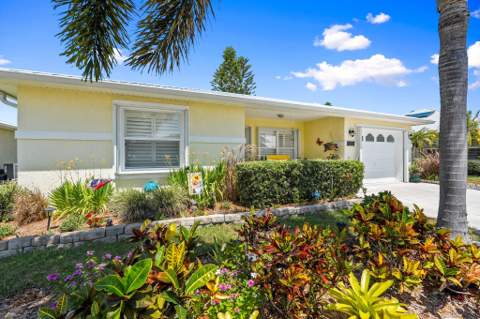 6661 Nuevo Lagos, Fort Pierce FL - photo 6 of 43
