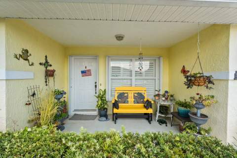 6661 Nuevo Lagos, Fort Pierce FL - photo 8 of 43