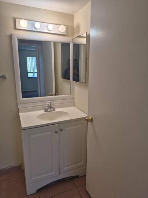 2050 N Congress Avenue #407, West Palm Beach FL - photo 7 of 16