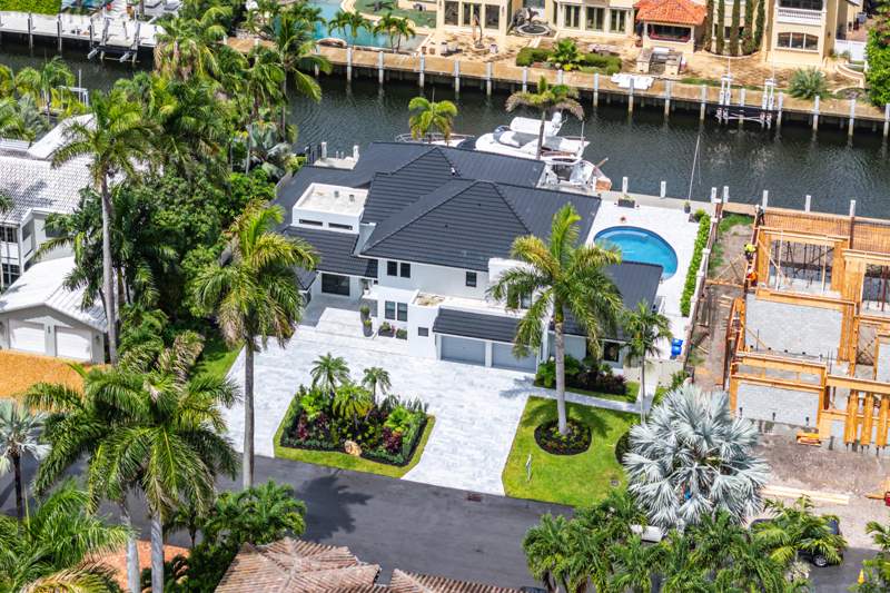 5 bedroom Single Family Residence at 425 Coral Way, Coral Isles / Las Olas Isles, Fort Lauderdale — photo 3