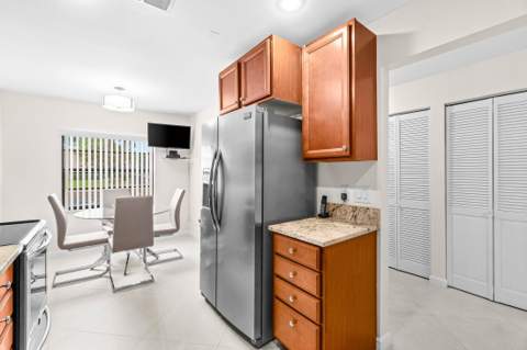 31 Stratford Lane #C, Boynton Beach FL - photo 10 of 58