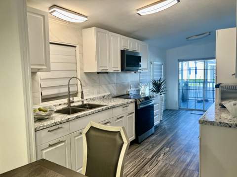 6940 NW 44th Avenue #Lot E-07, Coconut Creek FL - photo 8 of 39