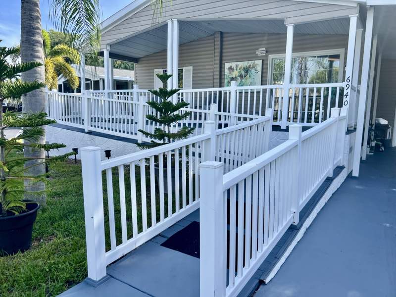 3 bedroom Manufactured Home at 6940 NW 44th Avenue #Lot E-07, Deerfield Lake, Coconut Creek — photo 2