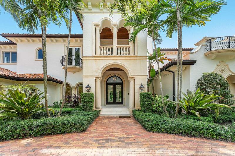 7 bedroom Single Family Residence at 2002 NW 4th Avenue, Lake Shore Estates, Delray Beach — photo 4