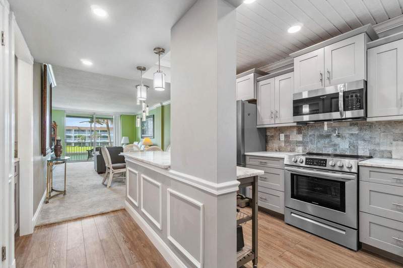 1 bedroom Condominium at 100 Paradise Harbour Boulevard #208, Paradise Harbour Condo, North Palm Beach — photo 3