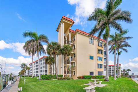 100 Paradise Harbour Boulevard #208, North Palm Beach FL - photo 21 of 30