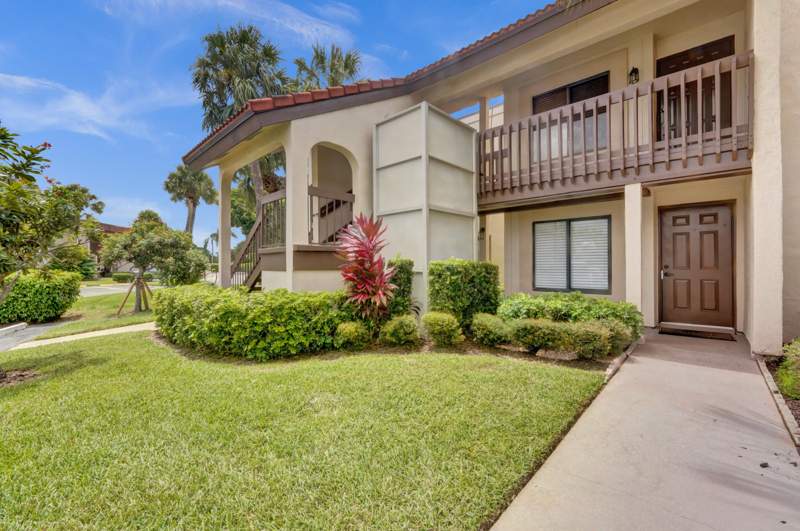 2 bedroom Condominium at 5306 Cedar Lake Drive #201, Lakeside Condo 1 Of Banyan Springs, Boynton Beach — photo 4