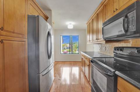 5306 Cedar Lake Drive #201, Boynton Beach FL - photo 8 of 60