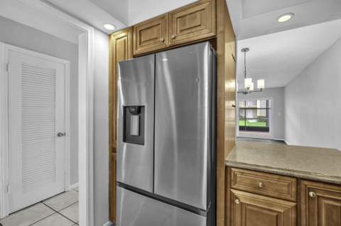 2130 NE 36th Street #63, Lighthouse Point FL - photo 6 of 21