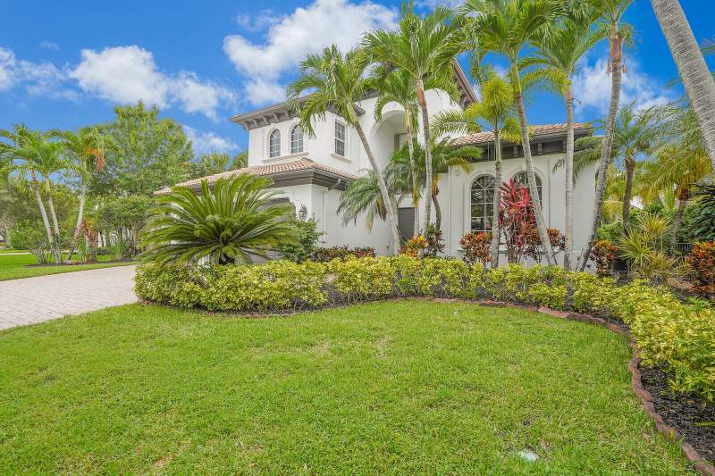 4 bedroom Single Family Residence at 775 Montclaire Court, Wellington View, Royal Palm Beach — photo 2