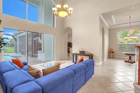 775 Montclaire Court, Royal Palm Beach FL - photo 8 of 62