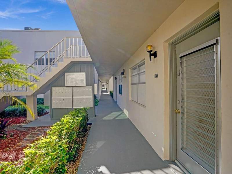 2 bedroom Condominium at 298 Burgundy G, Kings Point Burgundy Condos, Delray Beach — photo 5