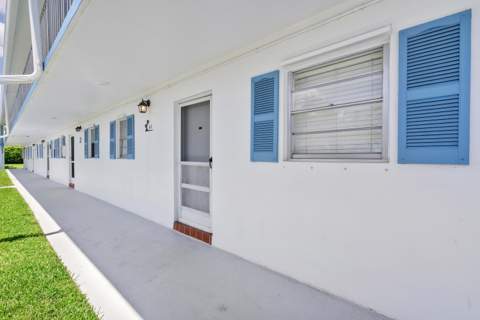 1115 Lake Terrace #111, Boynton Beach FL - photo 14 of 19