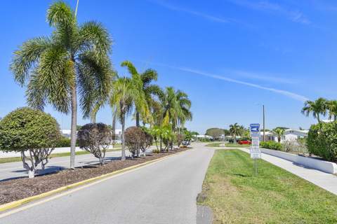 1115 Lake Terrace #111, Boynton Beach FL - photo 19 of 19