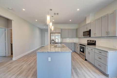 715 NW 1st Street, Delray Beach FL - photo 16 of 39
