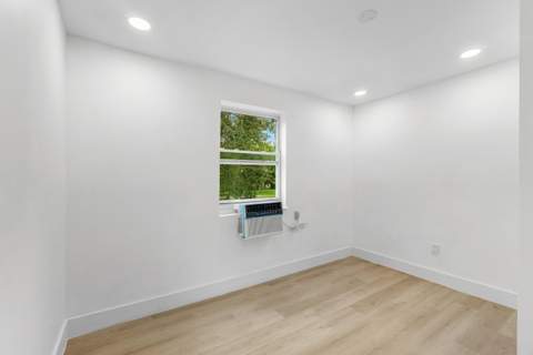 114 NW 10th Avenue, Delray Beach FL - photo 14 of 33