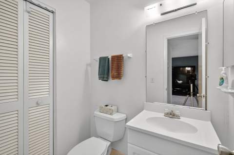 2152 NE 1st Way #205, Boynton Beach FL - photo 11 of 29