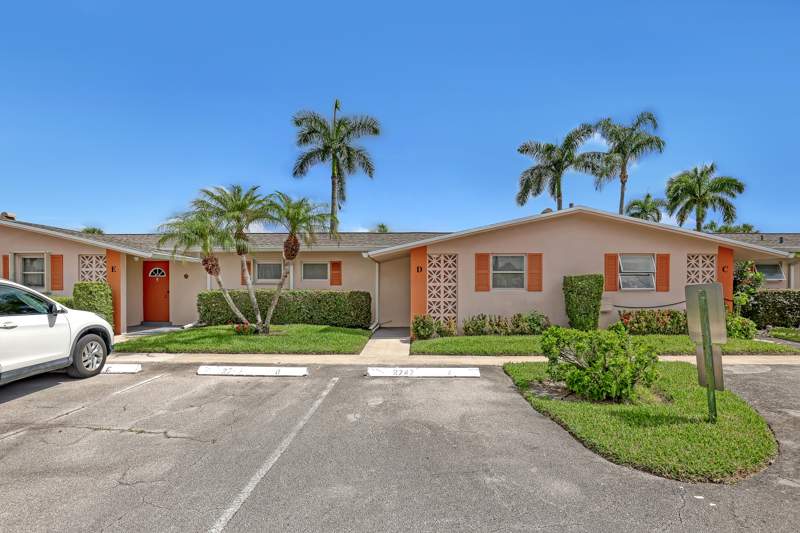 1 bedroom Villa at 2747 Dudley Drive #D, Cresthaven Villas Condo 24, West Palm Beach — photo 4