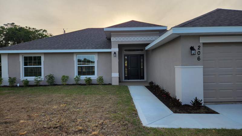 4 bedroom Single Family Residence at 233 SW Becker Road, Port St Lucie Section 34, Port St. Lucie — photo 3