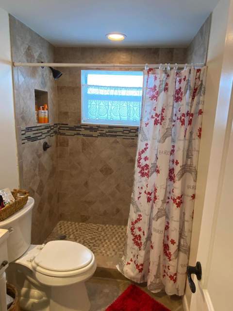 219 Lakeview 102 Avenue #102, Lantana FL - photo 16 of 29