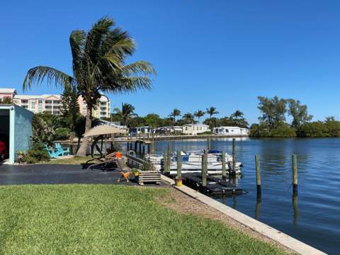 219 Lakeview 102 Avenue #102, Lantana FL - photo 23 of 29