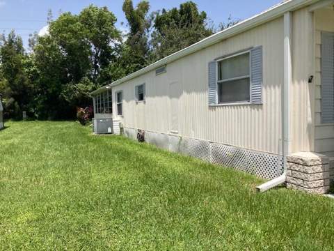 206 W Caribbean, Port St. Lucie FL - photo 18 of 20