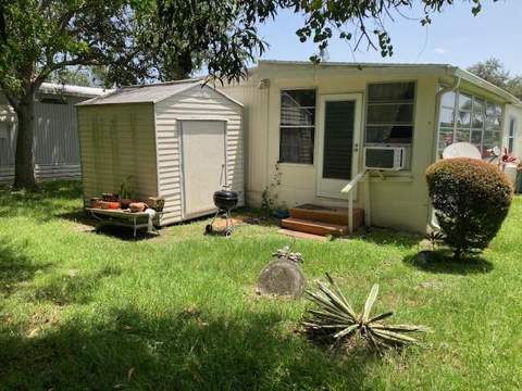 206 W Caribbean, Port St. Lucie FL - photo 19 of 20