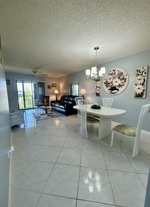 7214 Golf Colony Court #205, Lake Worth FL - photo 13 of 46