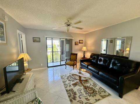 7214 Golf Colony Court #205, Lake Worth FL - photo 14 of 46