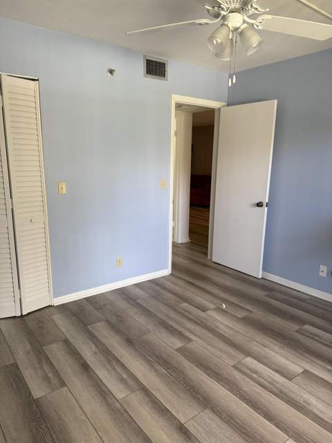 4760 Lucerne Lakes Boulevard #206, Lake Worth FL - photo 9 of 19